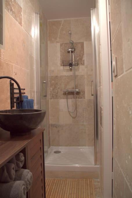 Logement Cosy - Proche Du Prado Bourges Exterior foto